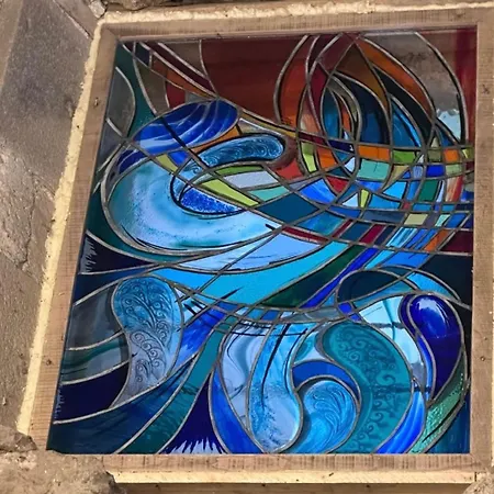 Le Petit Donjon At Chateau Mareuil * Brigueuil-le-Chantre