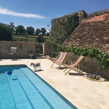 Appartement Le Petit Donjon At Chateau Mareuil Brigueuil-le-Chantre