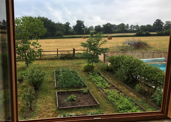 Апартаменты Le Petit Donjon At Chateau Mareuil *